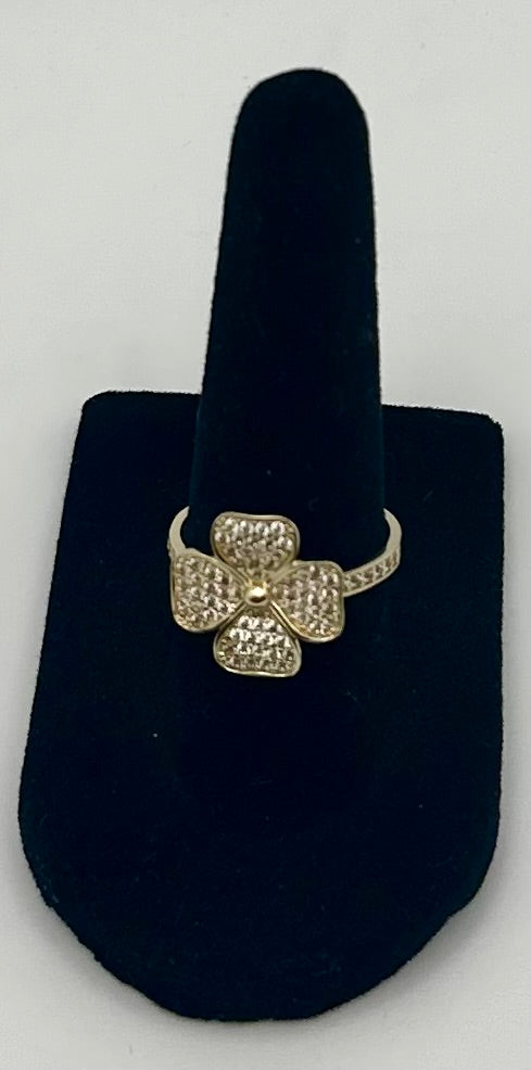 14k Gold Clover Ring