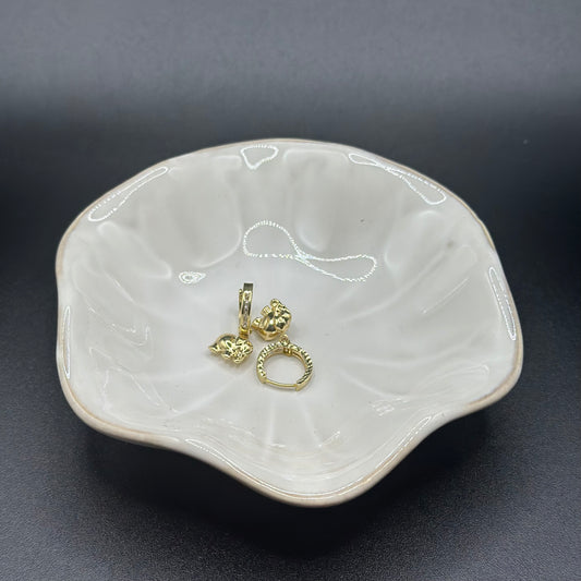 14k Gold Elephant Earrings