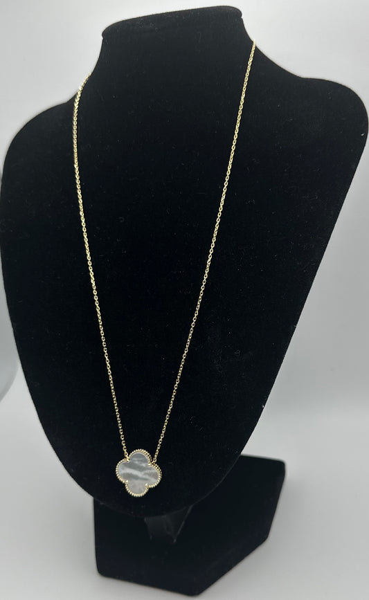 14k Gold Single White Clover Necklace