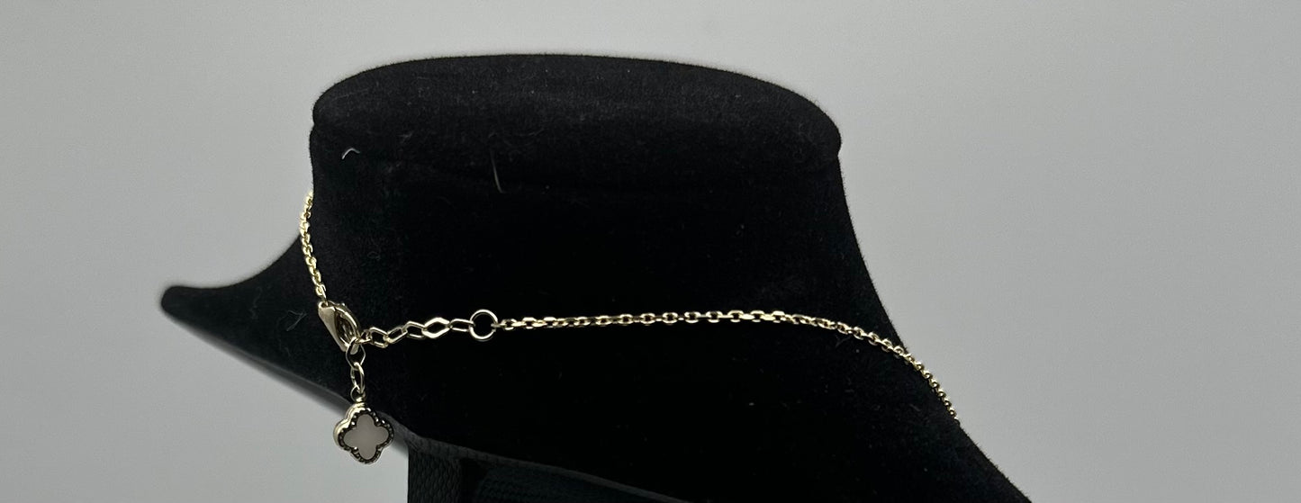 14k Gold Single White Clover Necklace