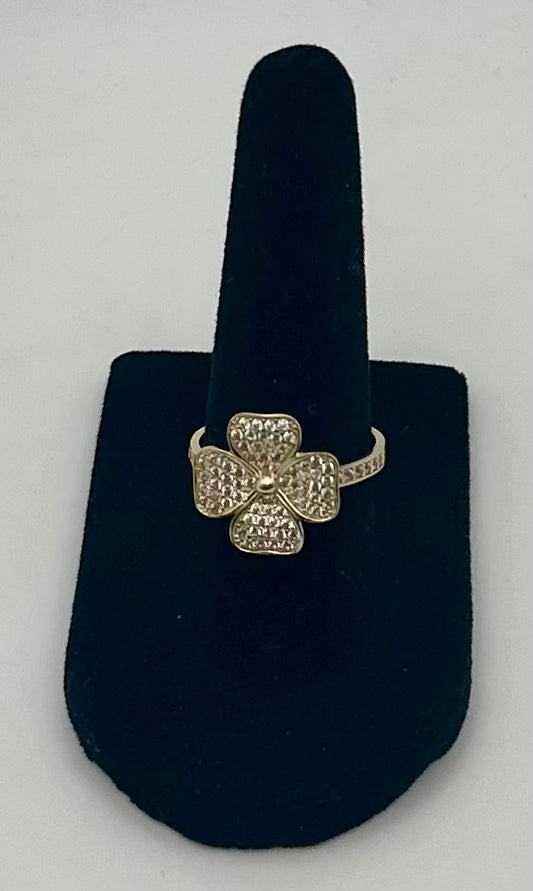 14k Gold Clover Ring