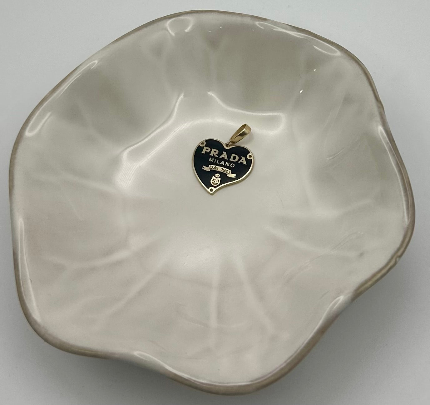 14k Gold Black Heart Pendant